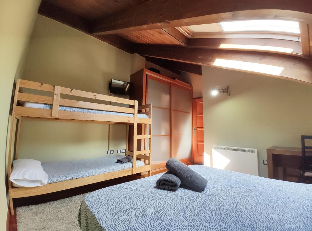Apartamento Montes De Villanua Luaran gambar